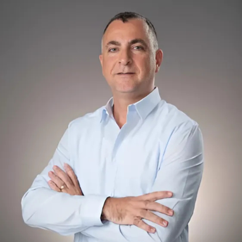 Dr. Tomer Yehoshua